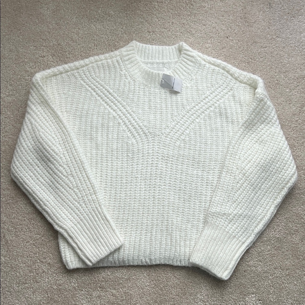 Abercrombie & Fitch Cozy White Knit Sweater